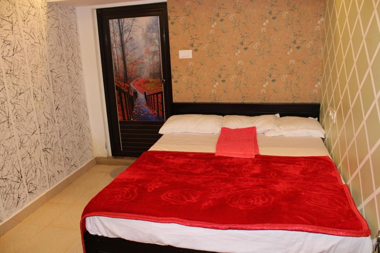 Arabian Holiday Resort With Swimming Pool In Idukki Calvary Mount Bagian luar foto