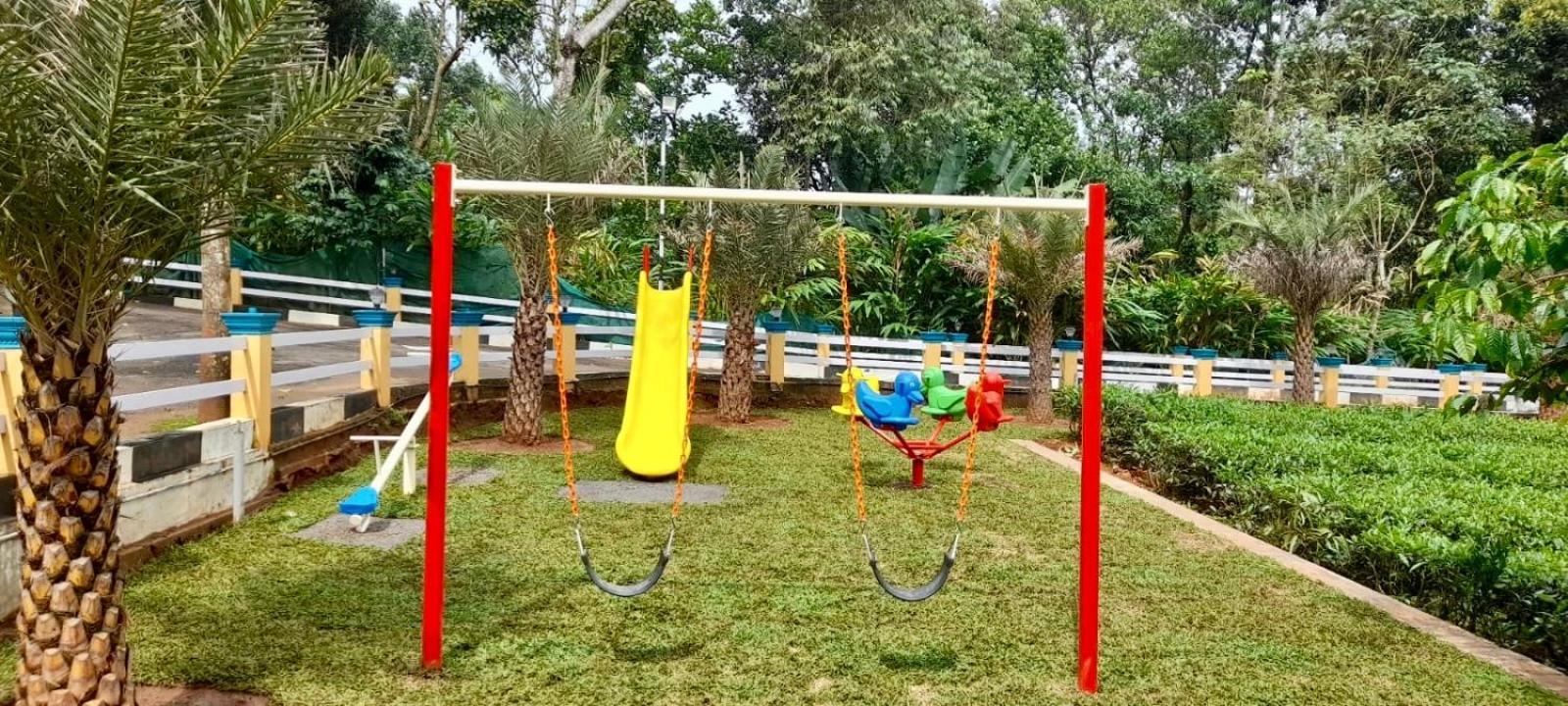 Arabian Holiday Resort With Swimming Pool In Idukki Calvary Mount Bagian luar foto